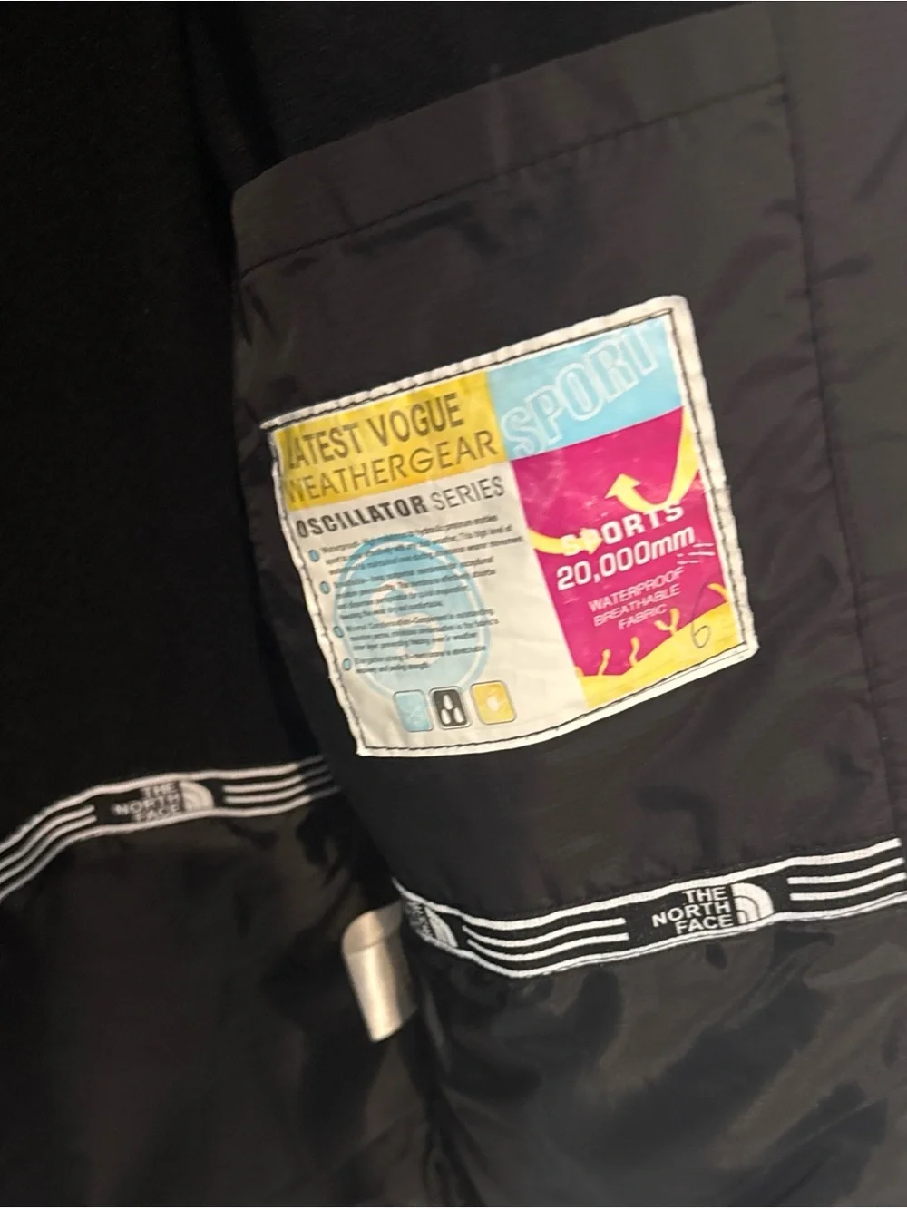 The North Face Men's Black Hooded Rain Jacket S size